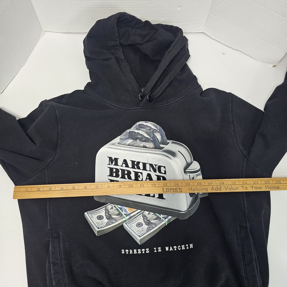 Streetz Iz Watchin Men's L Hoodie Sweatshirt Black MAKING BREAD DAILY Pockets - Picture 8 of 10